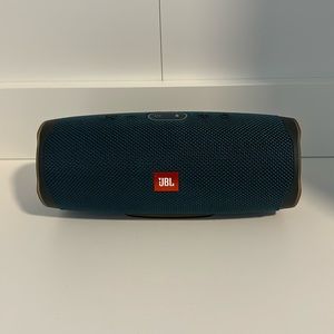 JBL Charge 4 Bluetooth Speaker